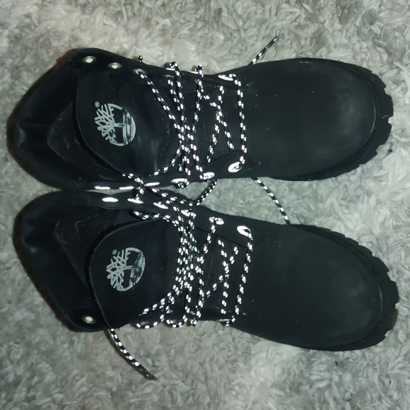 Timberland Shoes - Black timberland boots